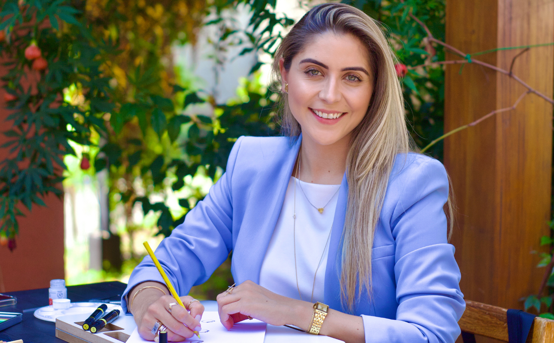 Thais Gio - Designer de Joias